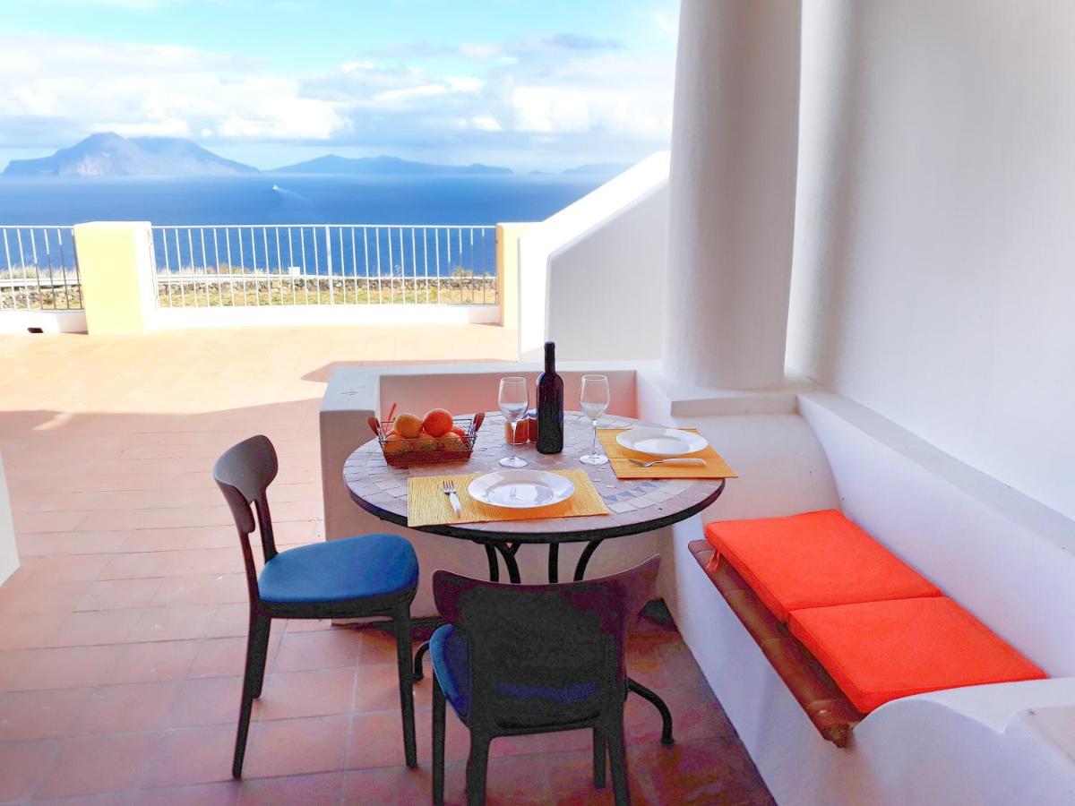 Residence Gregory Filicudi Pecorini Экстерьер фото